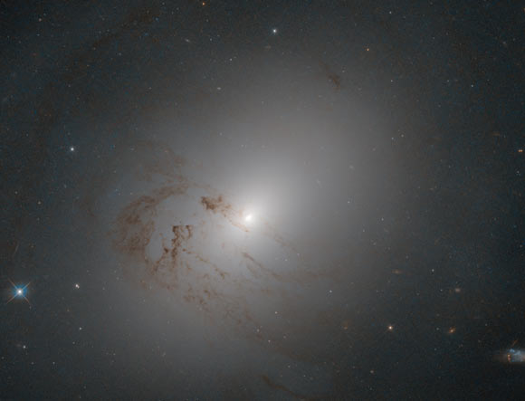 This Hubble image shows the lenticular galaxy NGC 2655. Image credit: NASA / ESA / Hubble / A. Fillipenko.