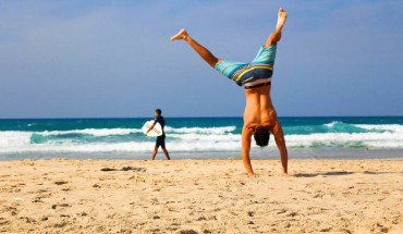 This new study is the first comprehensive analysis of the impact of adopting low-risk lifestyle factors on life expectancy in the U.S. Image credit: Matan Ray Vizel.