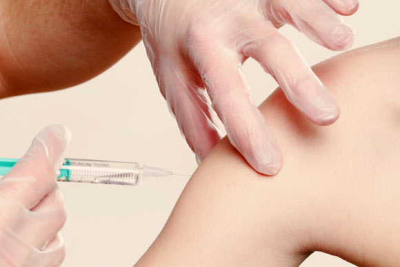 A personalized vaccine targeting glioblastoma may improve survival for some patients. Image credit: Angelo Esslinger.