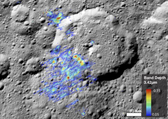 Organic deposits in Ernutet crater on Ceres. Image credit: Kaplan et al / NASA.