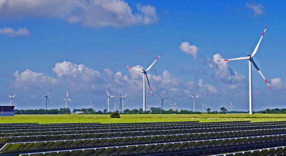 Wind and solar farms are known to have local effects on heat, humidity and other factors that may be beneficial to the regions in which they are situated. Image credit: Erich Westendarp.