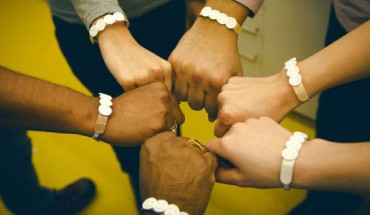 UV active ink can be printed on paper making sensors cheap and easy to produce. Image credit: RMIT University.