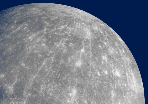 This mosaic of images from the MDIS Narrow Angle Camera on NASA’s MESSENGER spacecraft shows the impact crater Hokusai, located on Mercury at a latitude of 58°N. The crater has an impressive system of rays, which extend as much as a thousand kilometers (more than 600 miles) across the planet and are the longest that have yet been identified on Mercury. Image credit: NASA / Johns Hopkins University Applied Physics Laboratory / Carnegie Institution of Washington.