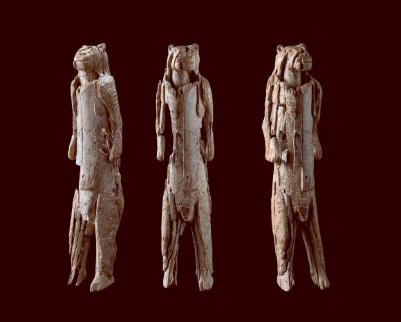 The Lion-Man of Hohlenstein-Stadel Cave from three angles. Image credit: © Ulmer Museum.