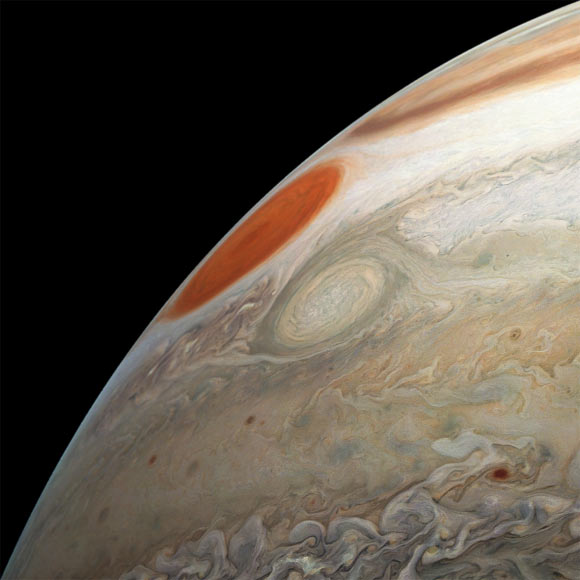 This image was captured by NASA’s Juno spacecraft as it performed its most recent close flyby of Jupiter on December 21, 2018. Image credit: NASA / JPL-Caltech / SwRI / MSSS / Gerald Eichstaedt / Sean Doran.