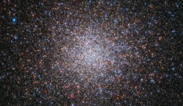 This image from the NASA/ESA Hubble Space Telescope shows a globular cluster called Messier 2. The image is made up of observations from Hubble’s Wide Field Camera 3 (WFC3) in the ultraviolet and optical parts of the spectrum. It is based on data obtained through three filters. The color results from assigning different hues to each monochromatic image associated with an individual filter. Image credit: NASA / ESA / Hubble / G. Piotto et al.