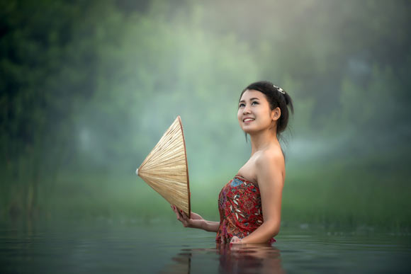 Coles et al provide the strongest evidence to date that facial expressions can influence our feelings. Image credit: Sasin Tipchai.