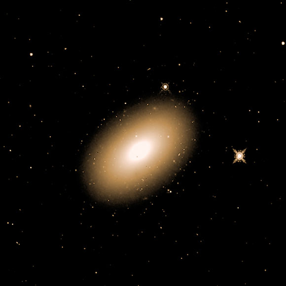 Hubble’s visible-light image of the compact elliptical galaxy Markarian 1216. Image credit: NASA / STScI.