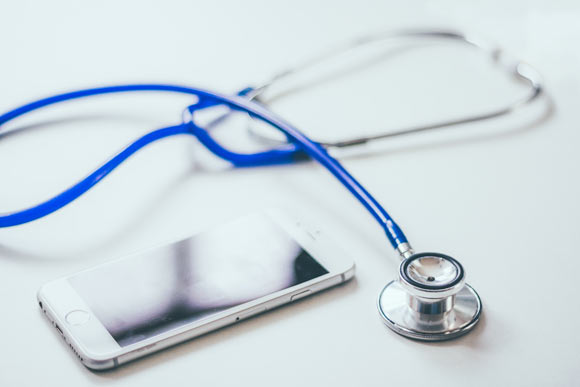 Improved cell-phone hygiene may lead to a reduction in infections associated with health care. Image credit: StockSnap.