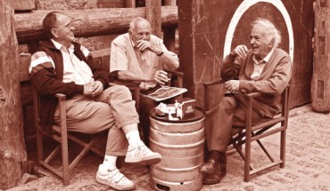 Higher optimism is associated with longer life span and a greater likelihood of achieving exceptional longevity. Image credit: Daniel Nebreda.
