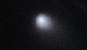 This composite image, obtained by the Gemini North Multi-Object Spectrograph on the 8.2-m Gemini North telescope, shows the interstellar comet C/2019 Q4. Image credit: Gemini Observatory / NSF / AURA / Travis Rector.