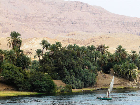 The Nile is an international river as its drainage basin covers eleven countries: Tanzania, Uganda, Rwanda, Burundi, the Democratic Republic of the Congo, Kenya, Ethiopia, Eritrea, South Sudan, Republic of the Sudan, and Egypt. Image credit: Jande Canthus.