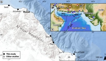 Overview of the study sites along the coastline of northern Oman: (a) Makran subduction zone (MSZ) and the Owen fracture zone (OFZ). White dots are earthquakes >M4.5; (b) the study site in Oman (black dots). Image credit: Hoffmann et al, doi: 10.1016/j.margeo.2019.106068.
