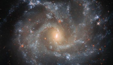 This Hubble image shows the face-on spiral galaxy NGC 5468. The color image was made from separate exposures taken in the visible and infrared regions of the spectrum with Hubble’s Wide Field Camera 3 (WFC3). Four filters were used to sample various wavelengths. The color results from assigning different hues to each monochromatic image associated with an individual filter. Image credit: NASA / ESA / Hubble / W. Li et al / Judy Schmidt, www.geckzilla.com.
