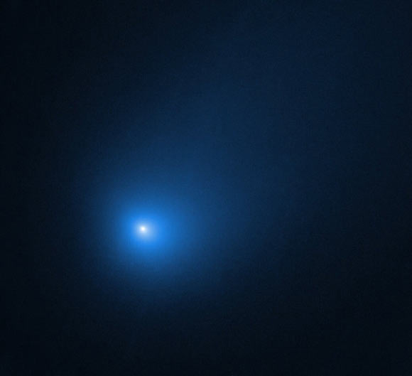 Hubble captured 2I/Borisov on December 9, 2019, shortly after its closest approach to the Sun where it received maximum heating after spending most of its life in frigid interstellar space. Image credit: NASA / ESA / D. Jewitt, University of California, Los Angeles.
