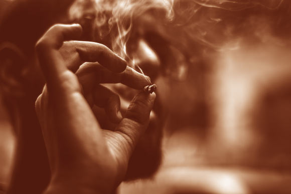 Third-hand smoke originates from the direct contamination of surfaces (e.g., smokers’ bodies and clothes, indoor furnishings and surfaces, and building materials) with hazardous organic compounds from tobacco combustion but does not include airborne primary particles. Image credit: Aamir Mohd Khan.