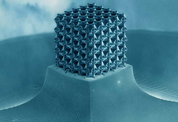 With wall thicknesses of about 160 nm, a closed-cell, plate-based nanolattice structure is the first experimental verification that such arrangements reach the theorized limits of strength and stiffness in porous materials. Image credit: Cameron Crook & Jens Bauer, University of California, Irvine.