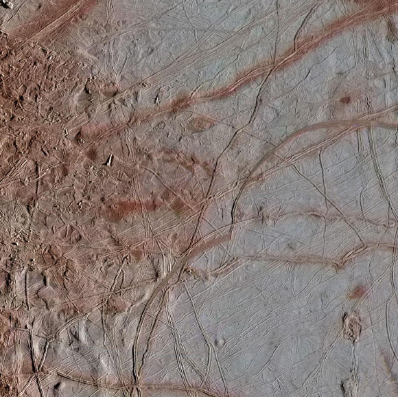 This image of an area called Chaos Transition shows blocks that have moved and ridges possibly related to how the crust fractures from the force of Jupiter’s gravity. Image credit: NASA / JPL-Caltech / SETI Institute.