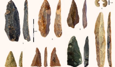 Stone artifacts from the Initial Upper Paleolithic at Bacho Kiro Cave: (1-3, 5-7) pointed blades and fragments from Layer I; (4) sandstone bead with morphology similar to bone beads; (8) the longest complete blade. Image credit: Tsenka Tsanova / CC-BY-SA 2.0.
