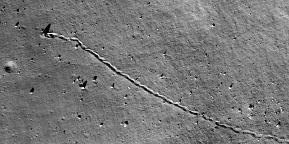 An example of the lunar rockfall. Image credit: NASA’s Goddard Space Flight Center / ASU.