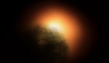 This artist’s impression was generated using an image of Betelgeuse from 2019 taken with the SPHERE instrument on ESO’s Very Large Telescope. Image credit: ESO / NASA / ESA / Hubble / M. Kornmesser.