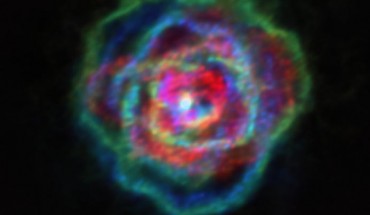 This ALMA image shows the stellar wind around R Aquilae. Image credit: ALMA / ESO / NAOJ / NRAO / Decin et al.