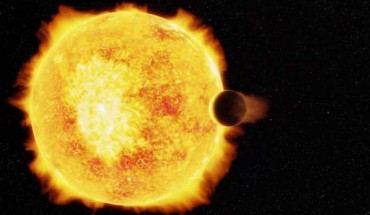 An artist’s impression of the ultrahot Neptune LTT 9779b and its parent star, LTT 9779. Image credit: Ricardo Ramirez, Universidad de Chile.
