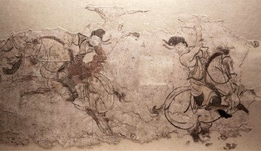 Polo scene from the tomb of Li Yong, Fuping county, Shaanxi province, China. Image credit: P. Wertmann.
