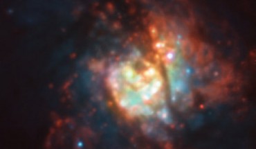 This image shows thousands of newly-formed stars in the central part of Messier 83. This image is made up of observations from VLT’s MUSE instrument in the optical part of the spectrum. It is based on data obtained through six filters. The color results from assigning different hues to each monochromatic image associated with an individual filter. Image credit: TIMER Survey / ESO.