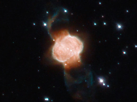 This Hubble image shows the bipolar planetary nebula M1-63. Image credit: NASA / ESA / Hubble / L. Stanghellini.