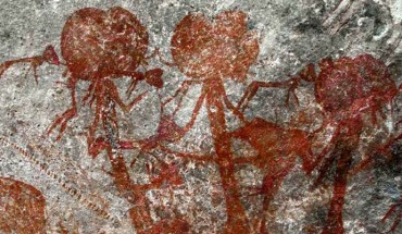 A trio of anthropomorphic figures from the Amak’hee 4 site in Tanzania. Image credit: Maciej Grzelczyk, Jagiellonian University.