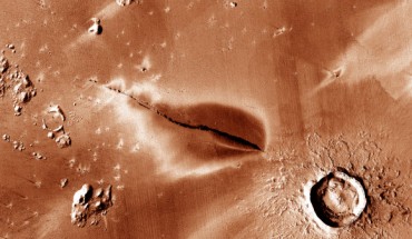 Horvath et al. found strong evidence for geologically recent volcanic activity in Elysium Planitia, Mars. Image credit: NASA / JPL / MSSS / Murray Lab.