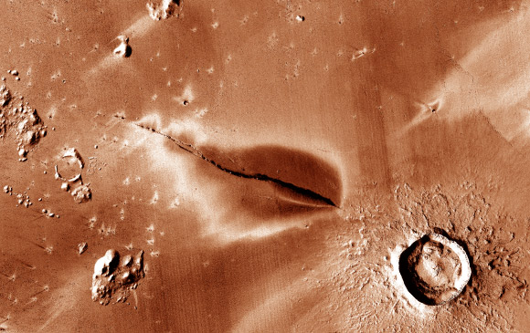 Horvath et al. found strong evidence for geologically recent volcanic activity in Elysium Planitia, Mars. Image credit: NASA / JPL / MSSS / Murray Lab.