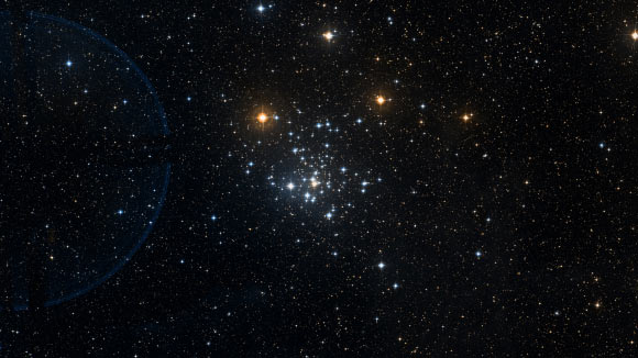 The open star cluster NGC 2516. Image credit: Centre de Données astronomiques de Strasbourg / SIMBAD / DSS2.