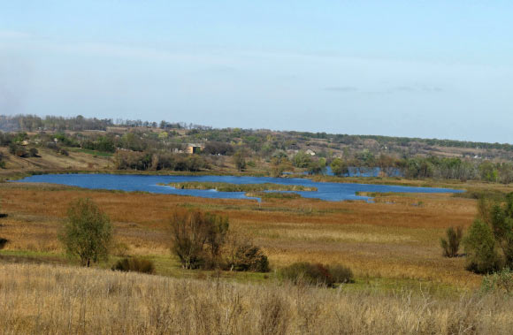A part of the Boltysh impact structure near the village of Bovtyshka in Kivorohrads’ka oblast, Ukraine. Image credit: Wisetus / CC BY-SA 4.0.