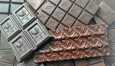 The postmenopausal females studied by Hernández-González et al. did not gain body weight with chocolate intake. Image credit: Sci-News.com.