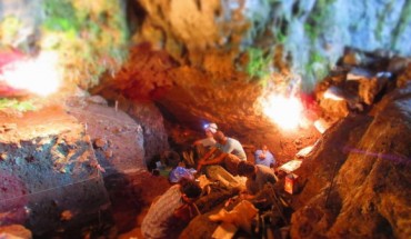 Gelabert et al. retrieved human and mammalian nuclear and mitochondrial environmental shotgun genomes from a 25,000-year-old sediment sample from Satsurblia Cave in Georgia. Image credit: Anna Belfer-Cohen.