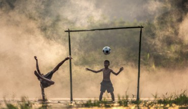 Exercise training rewires the enhancers in regions of our DNA that are known to be associated with the risk to develop disease. Image credit: Sasin Tipchai.