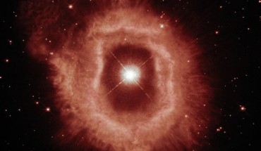 This Hubble image shows a giant star called AG Carinae. The color image was made from separate exposures taken in the visible region of the spectrum with Hubble’s Wide Field Planetary Camera 2 (WFPC2) and Wide Field Camera 3 (WFC3). It is based on data obtained through two filters. The color results from assigning different hues to each monochromatic image associated with an individual filter. Image credit: NASA / ESA / Hubble / A. Nota / C. Britt.