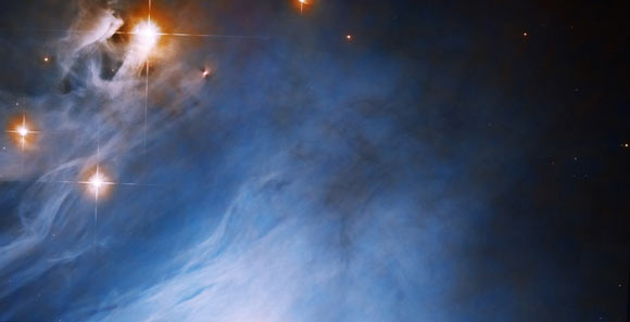 This Hubble image shows part of IC 2631, a reflection nebula some 500 light-years away in the constellation of Chamaeleon. Image credit: NASA / ESA / Hubble / K. Stapelfeldt, NASA’s Jet Propulsion Laboratory / Gladys Kober, NASA & Catholic University of America.