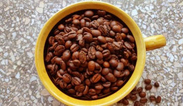 Marcus et al. found that coffee consumption increases ventricular ectopy, increase physical activity, and reduces sleep duration. Image credit: Sci-News.com.