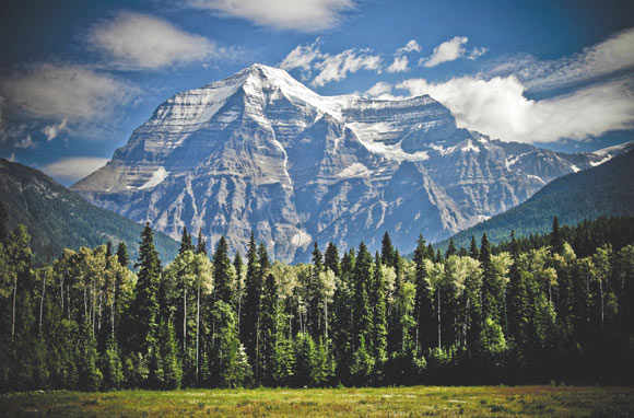 Zhu et al. suggest rapid supermountain erosion increased atmospheric oxygen and nutrient levels. Image credit: Keith Johnston
