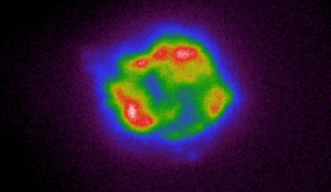 This IXPE image maps the intensity of X-rays coming from Cassiopeia A; colors ranging from cool purple and blue to red and hot white correspond with the increasing brightness of the X-rays; the image was created using X-ray data collected by IXPE between January 11 and 18, 2022. Image credit: NASA / ASI / IXPE.