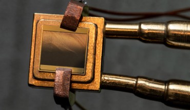 A thermophotovoltaic cell (size 1 x 1 cm) mounted on a heat sink designed to measure the TPV cell efficiency. Image credit: Felice Frankel.