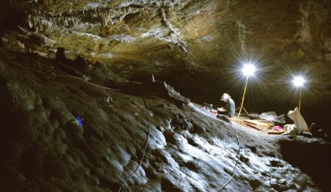 Excavation area in Cueva de Ardales with evidence from the Middle Paleolithic period. Image credit: Ramos-Muñoz et al. / CC-BY 4.0.