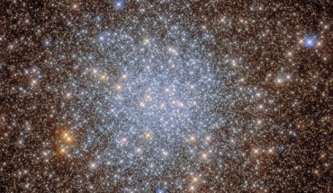 This Hubble image shows NGC 6569, a globular cluster located in the constellation of Sagittarius. The color image was made from separate exposures taken in the visible and infrared regions of the spectrum with Hubble’s Advanced Camera for Surveys (ACS) and Wide Field Camera 3 (WFC3). Three filters were used to sample various wavelengths. The color results from assigning different hues to each monochromatic image associated with an individual filter. Image credit: NASA / ESA / Hubble / R. Cohen.