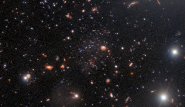 This image shows the ultra-faint dwarf galaxy Pegasus V (center). Image credit: International Gemini Observatory / NOIRLab / NSF / AURA / T.A. Rector, University of Alaska Anchorage & NSF’s NOIRLab / M. Zamani, NSF’s NOIRLab / D. de Martin, NSF’s NOIRLab.
