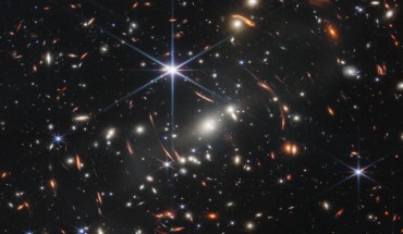 This Webb image shows the galaxy cluster SMACS J0723.3-7327. Image credit: NASA / ESA / CSA / STScI.