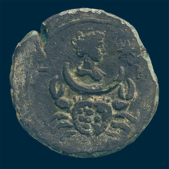 The 1,850-year-old zodiac drachm, reverse. Image credit:  Dafna Gazit, Israel Antiquities Authority.