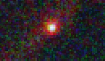 This Webb/NIRCam image shows the lensed star Earendel (center). Image credit: Welch et al., arXiv: 2208.09007.